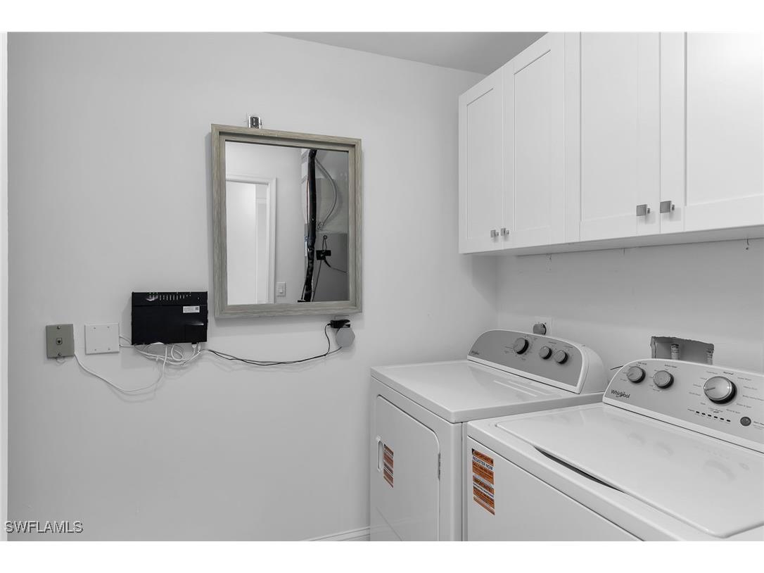 700 Saratoga Circle #B-101 Naples FL 34104 225080698 image18