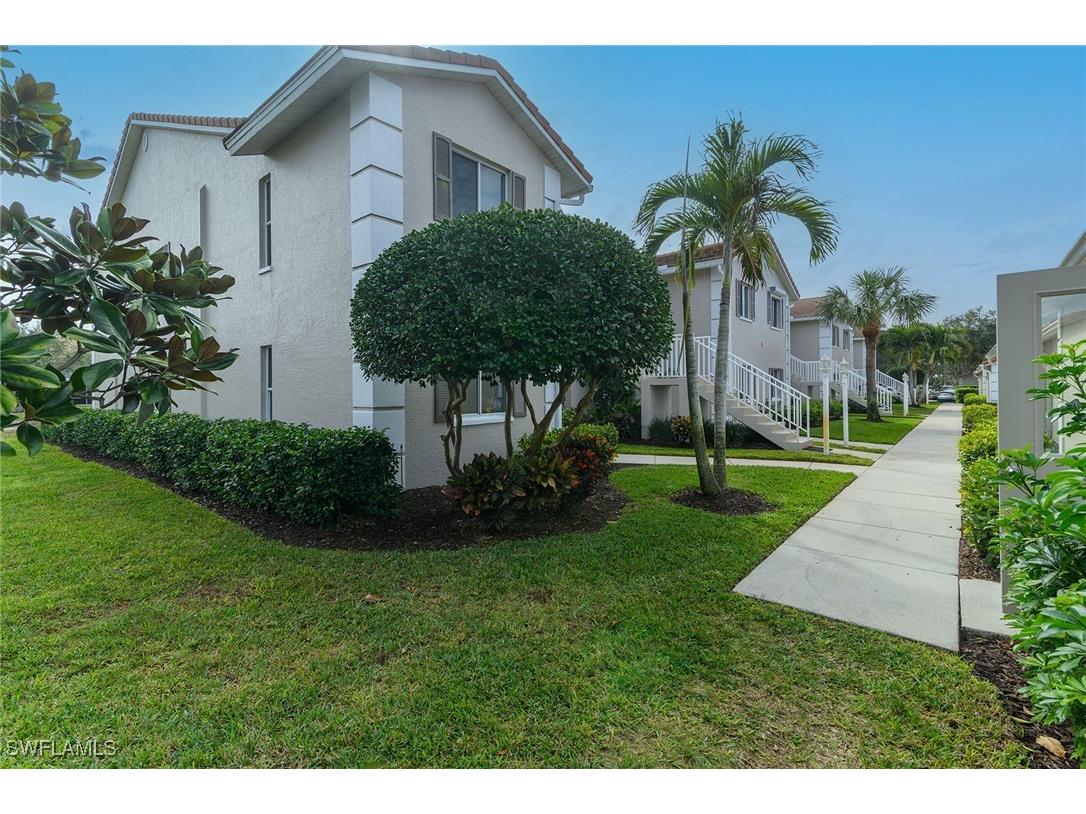 700 Saratoga Circle #B-101 Naples FL 34104 225080698 image21
