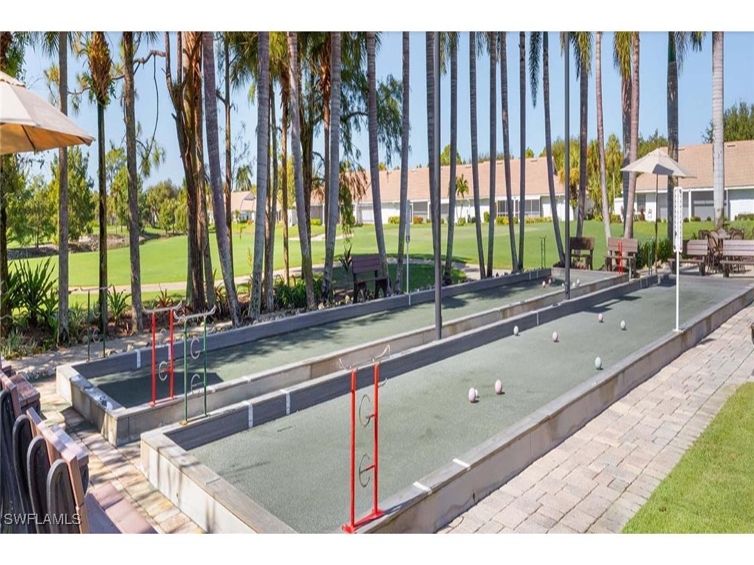 700 Saratoga Circle #B-101 Naples FL 34104 225080698 image35