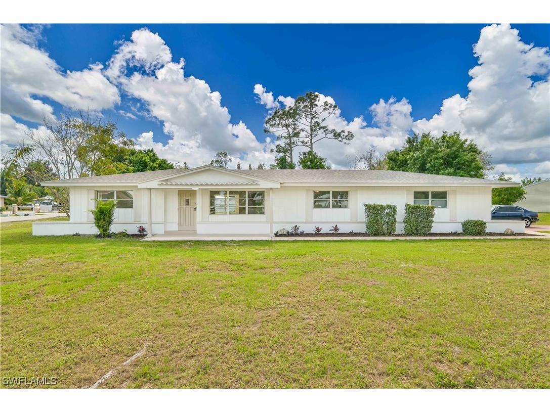 700 W Cleveland Lane Lehigh Acres FL 33936 224022605 image1