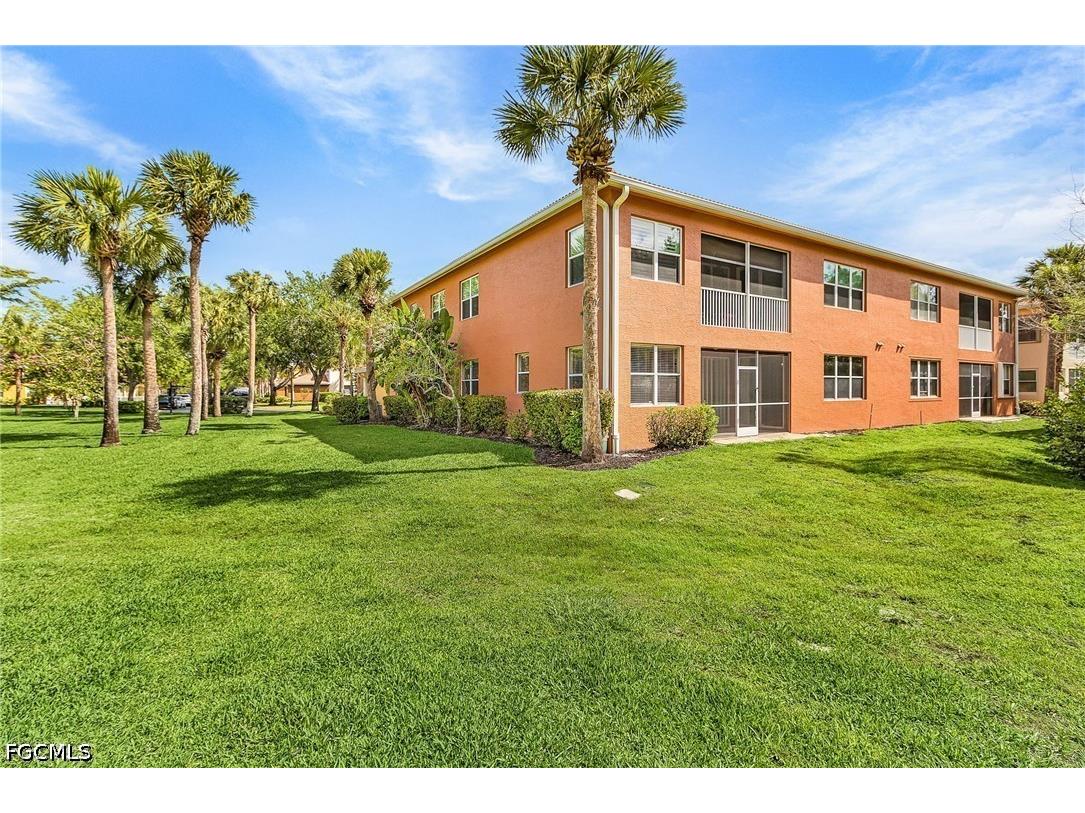 7000 Bergamo Way #102 Fort Myers FL 33966 2026015429 image25