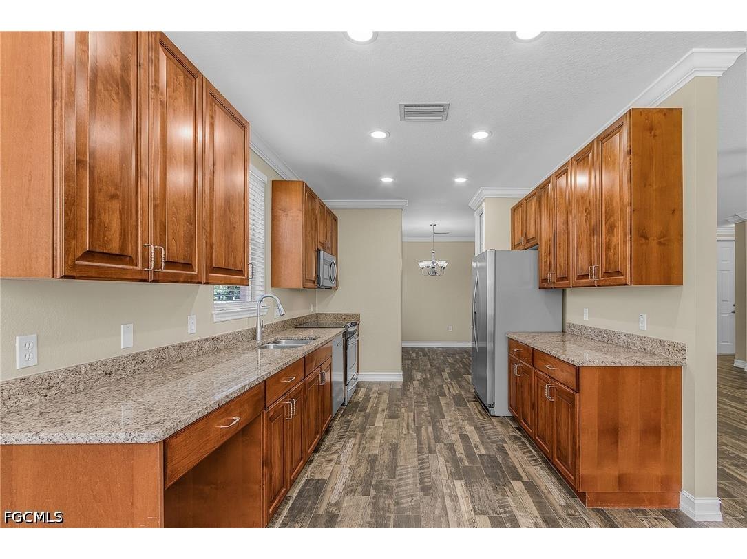 7000 Bergamo Way #102 Fort Myers FL 33966 2026015429 image9