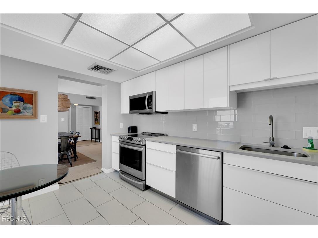 7000 Estero Boulevard #704 Fort Myers Beach FL 33931 2026003614 image16