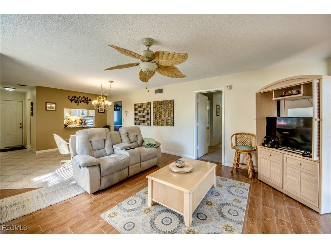 7001 New Post Drive #4 North Fort Myers FL 33917 2025021009 image9