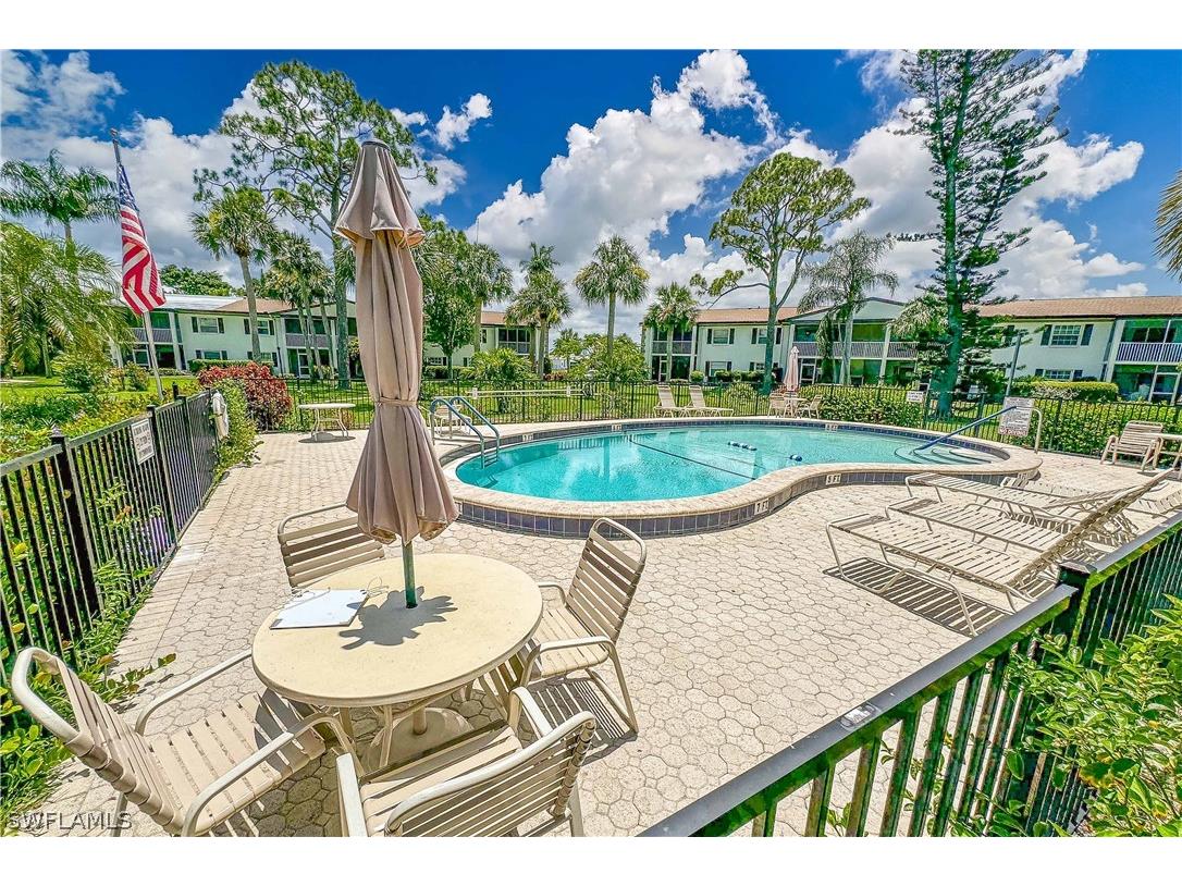 7001 New Post Drive #5 North Fort Myers FL 33917 224060527 image1