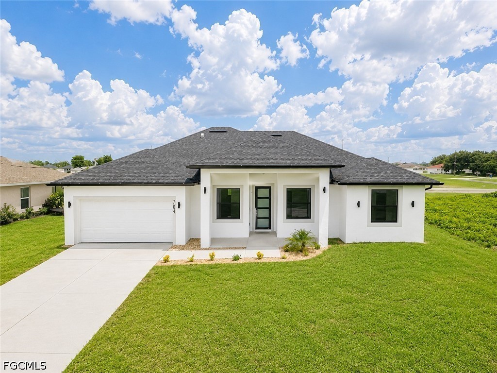 7004 Alpine Court Labelle FL 33935 2026028389 image1