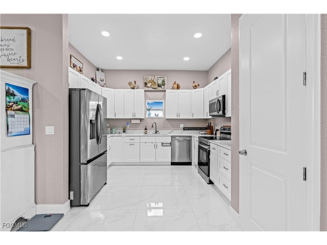 7005 Berwick Circle Labelle FL 33935 2025005093 image16