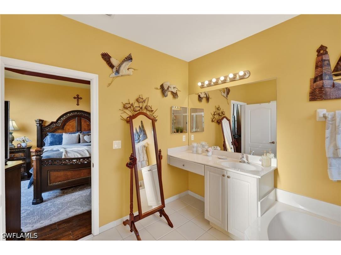 7005 Romana Way #1701 Naples FL 34119 226013406 image23