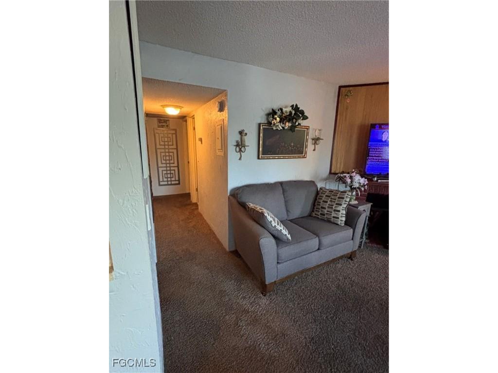 7007 New Post Drive #3 North Fort Myers FL 33917 2025022222 image10