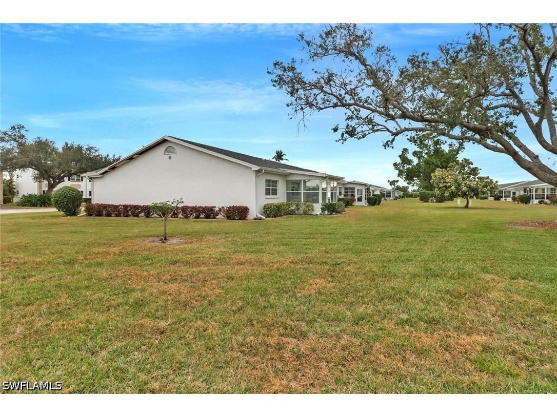 7008 Cedarhurst Drive Fort Myers FL 33919 226018526 image24