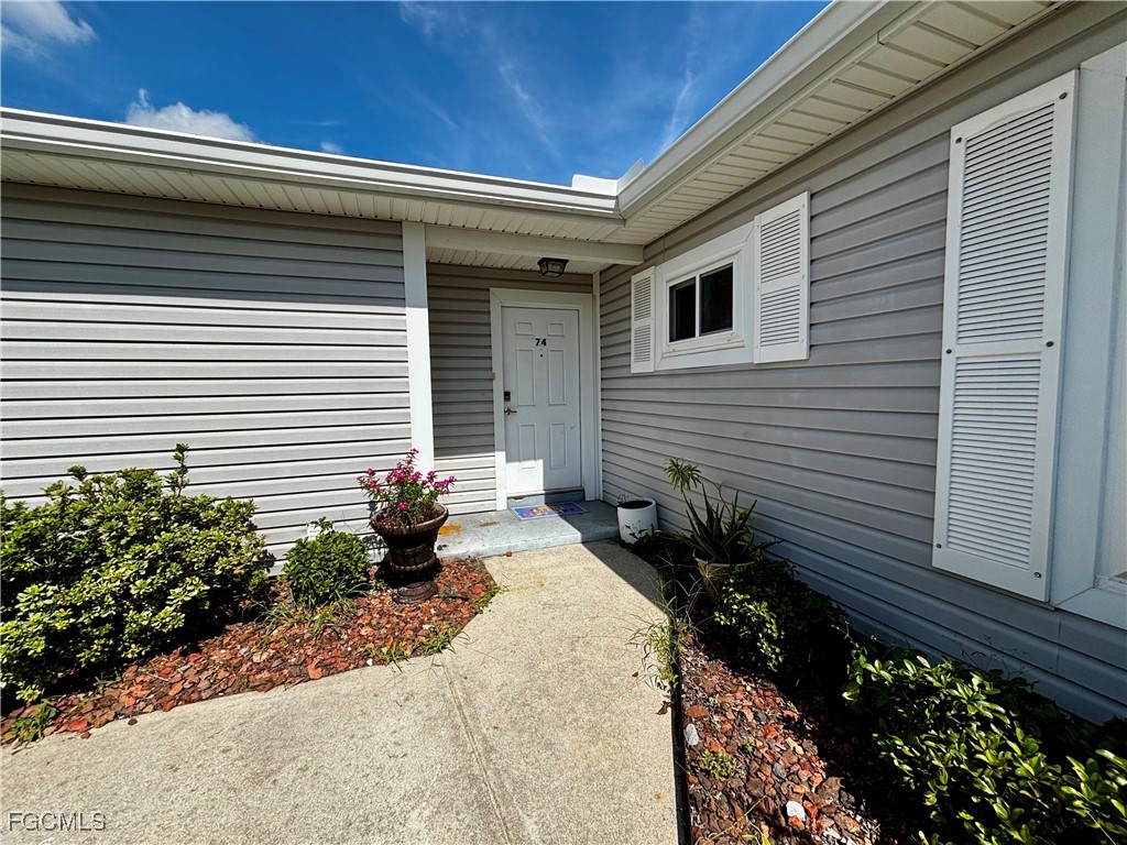 7008 Constitution Boulevard #74 Fort Myers FL 33967 2025002467 image1