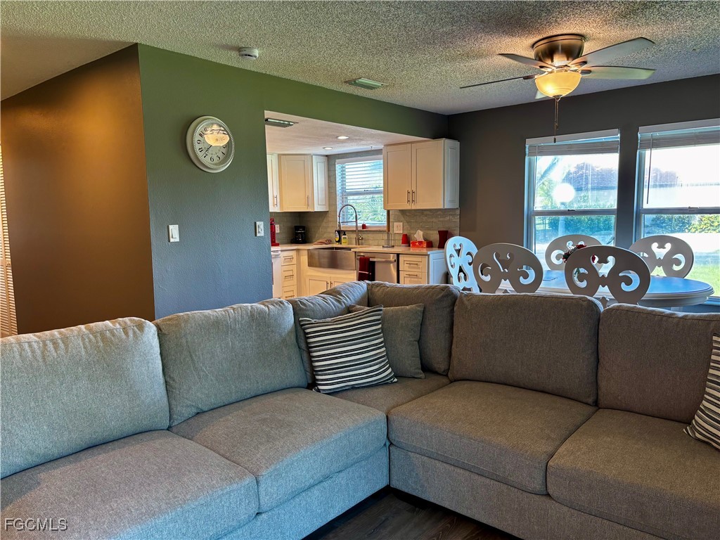 7008 Constitution Boulevard #74 Fort Myers FL 33967 2025002483 image2