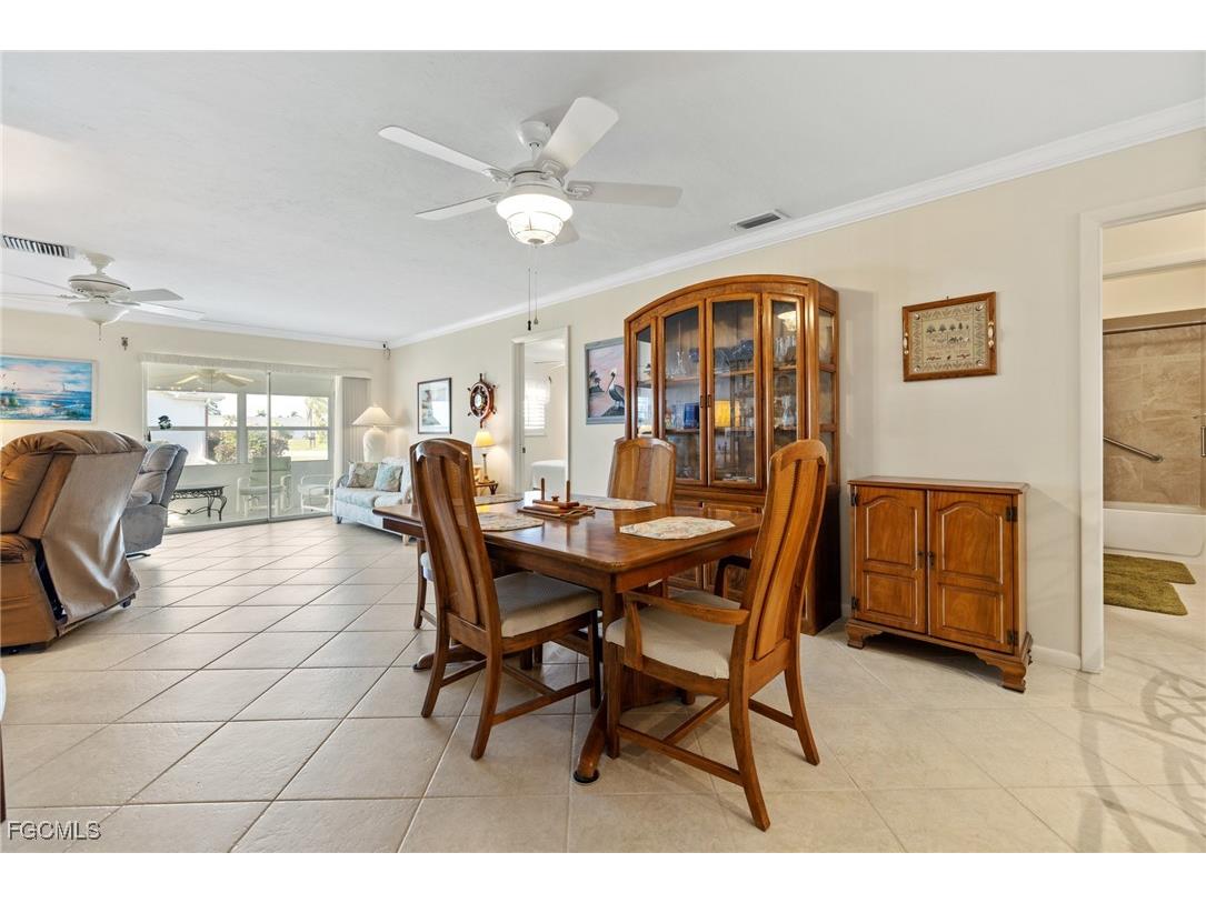 7008 Foxfire Drive Fort Myers FL 33919 2025025991 image11