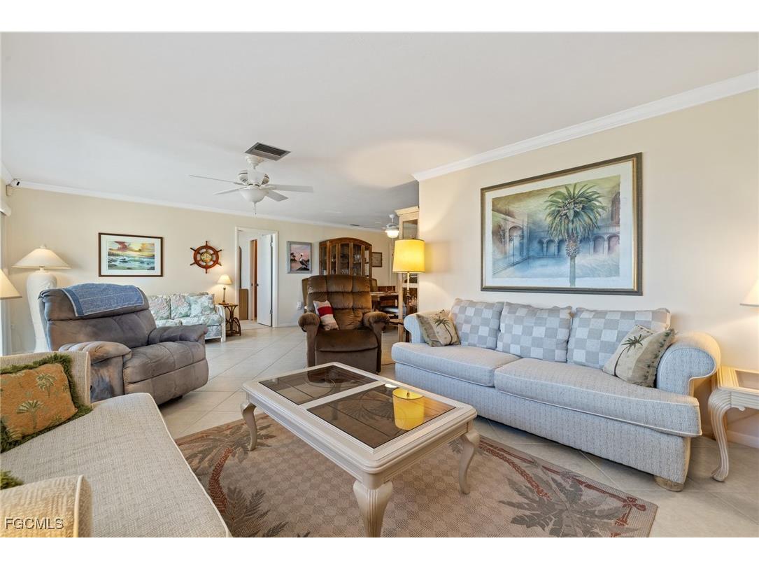 7008 Foxfire Drive Fort Myers FL 33919 2025025991 image15