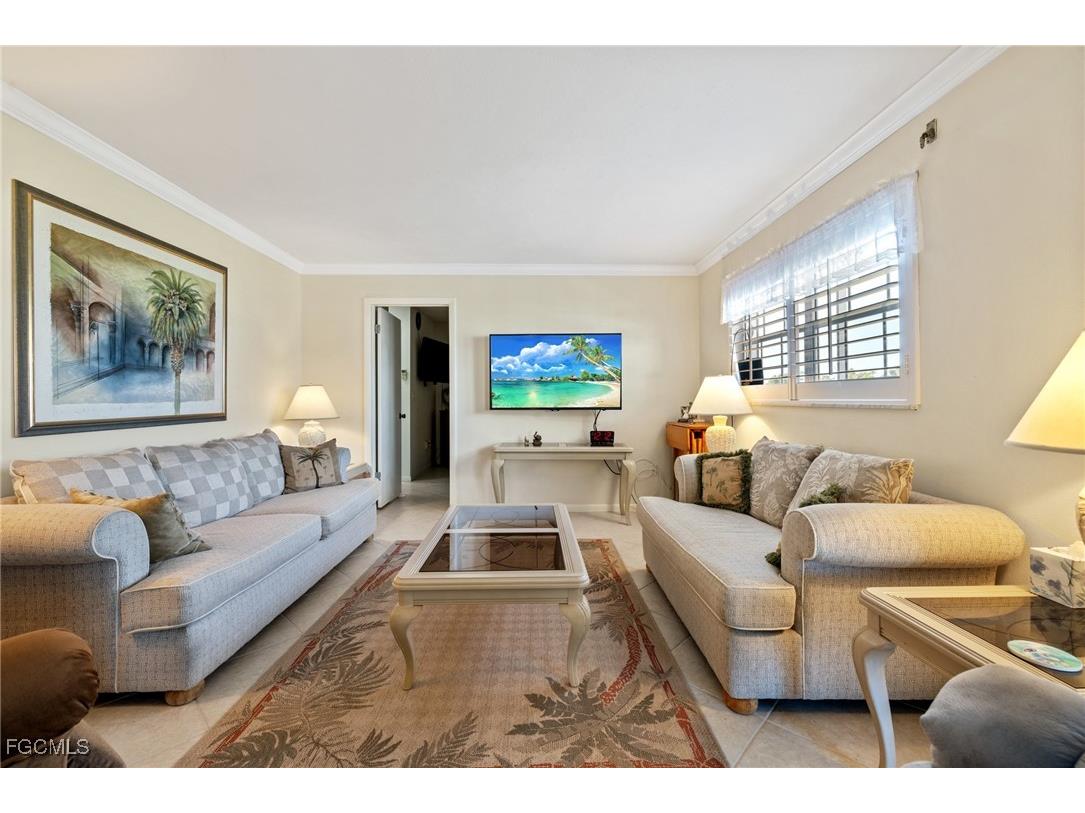 7008 Foxfire Drive Fort Myers FL 33919 2025025991 image16