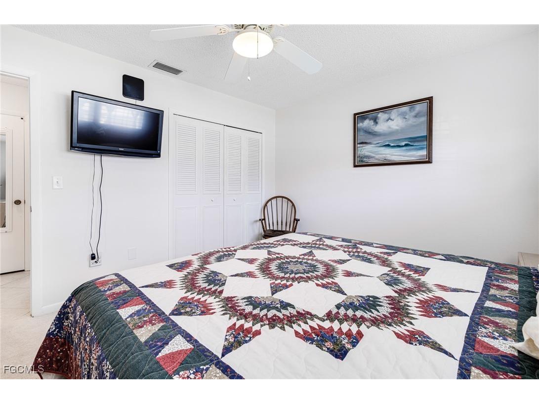 7008 Foxfire Drive Fort Myers FL 33919 2025025991 image27