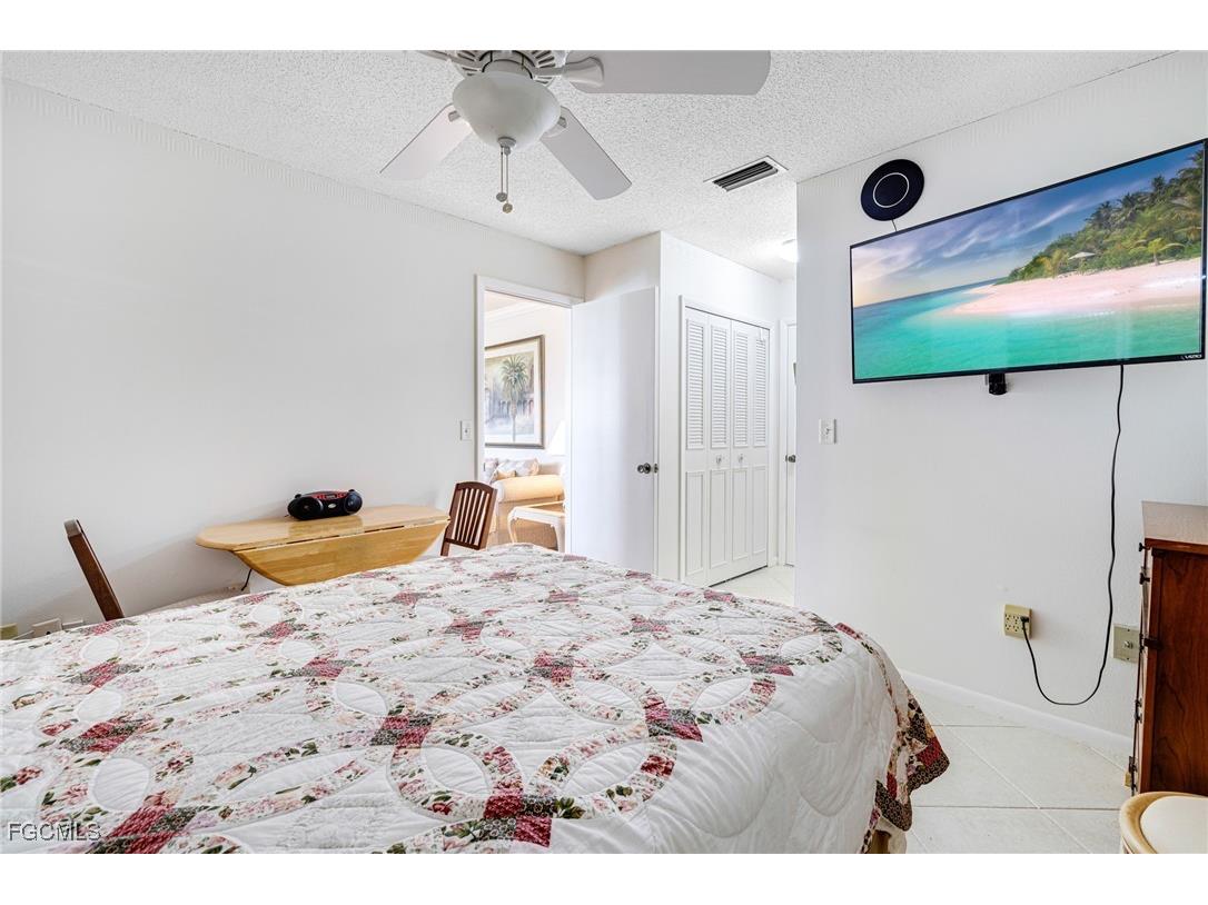 7008 Foxfire Drive Fort Myers FL 33919 2025025991 image31