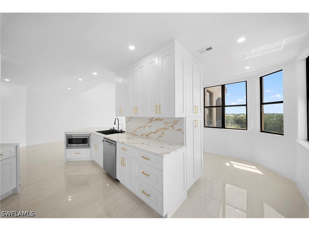 7008 Pelican Bay Boulevard #H501 Naples FL 34108 226019174 image29