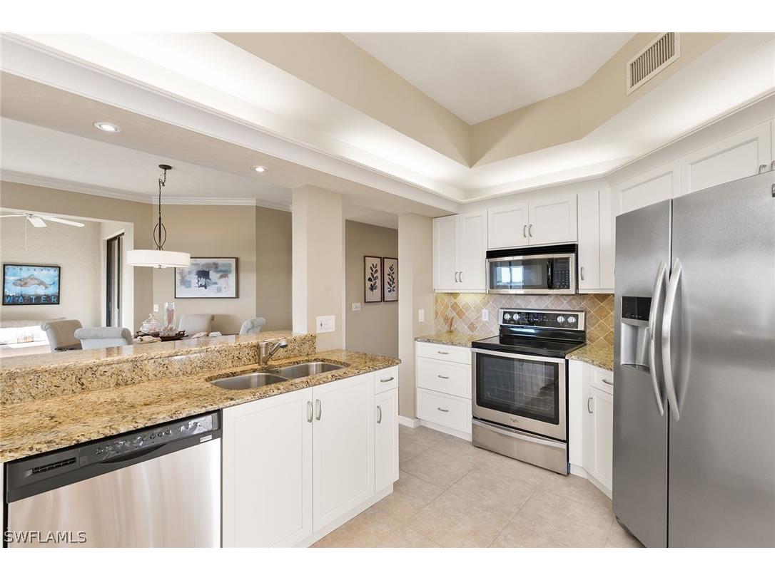 7008 Pelican Bay Boulevard #H502 Naples FL 34108 226006013 image11