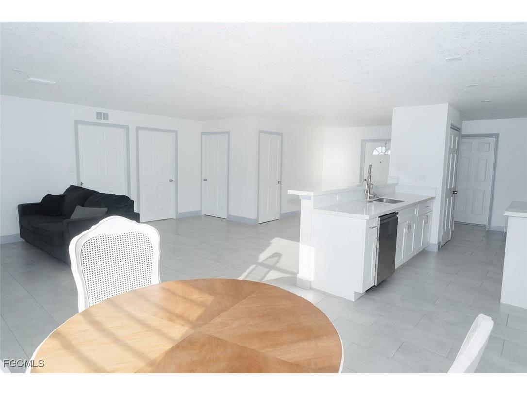 7009 Lotus Circle Labelle FL 33935 2025020808 image7