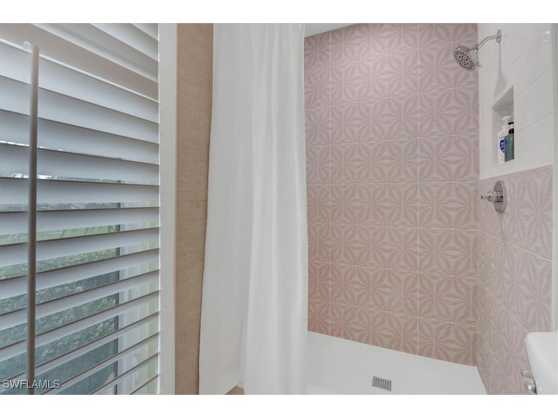 701 Harbour Drive Naples FL 34103 225073622 image13