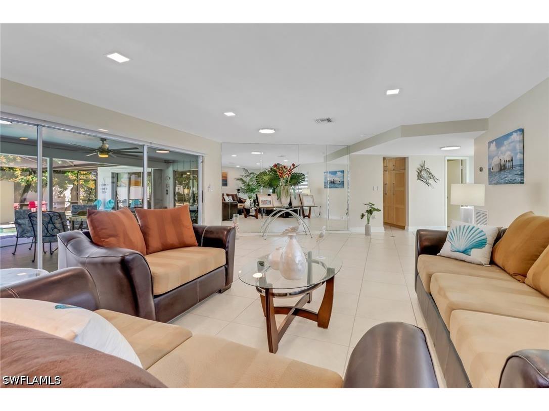 701 N Barfield Drive Marco Island FL 34145 226018127 image8