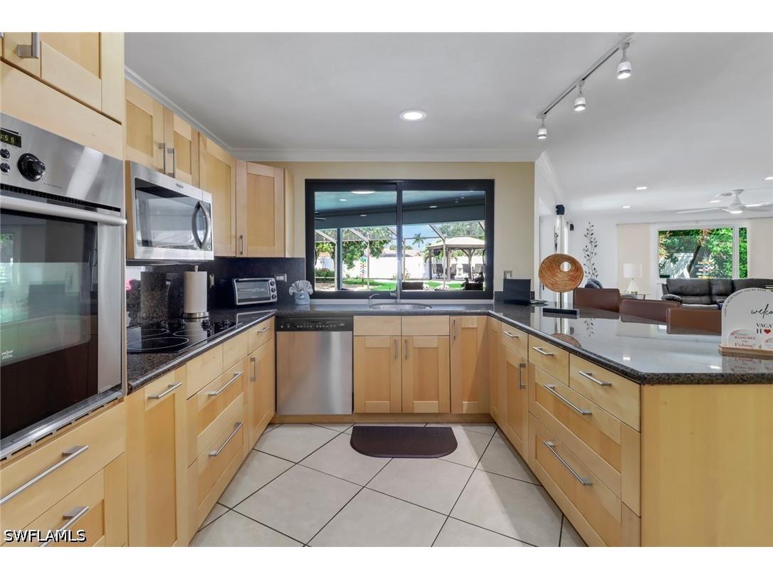 701 N Barfield Drive Marco Island FL 34145 226018127 image9