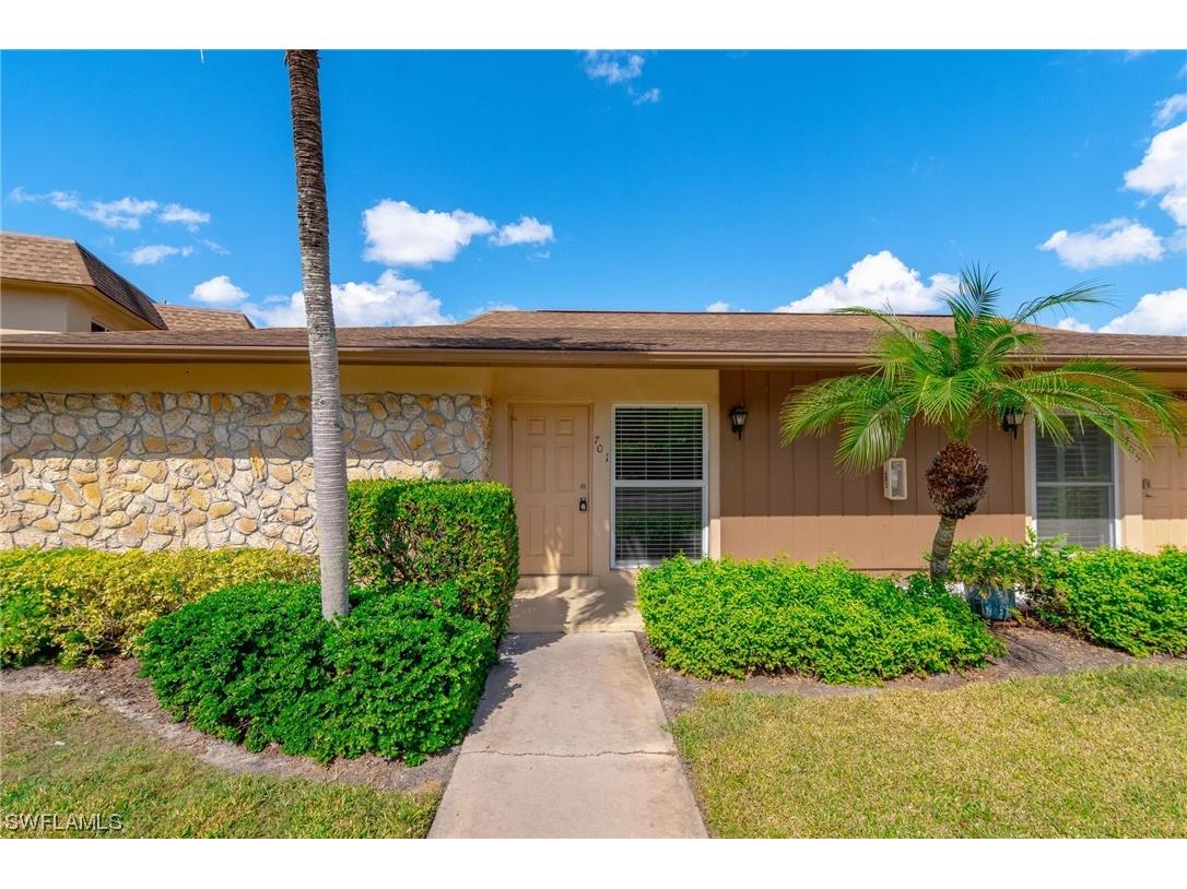 701 Palm View Drive Naples FL 34110 223083839 image1