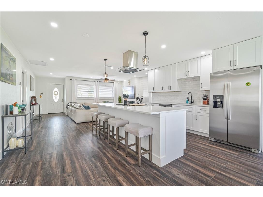 701 SE 36th Street Cape Coral FL 33904 224022081 image1