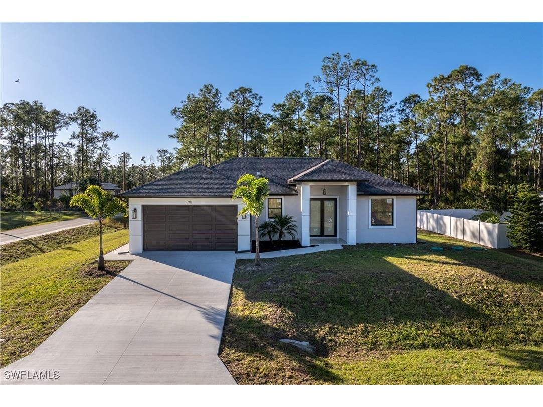 701 W 9th Street Lehigh Acres FL 33972 224076925 image1