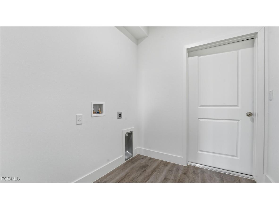 7010 S Rich Court Labelle FL 33935 2025015140 image15