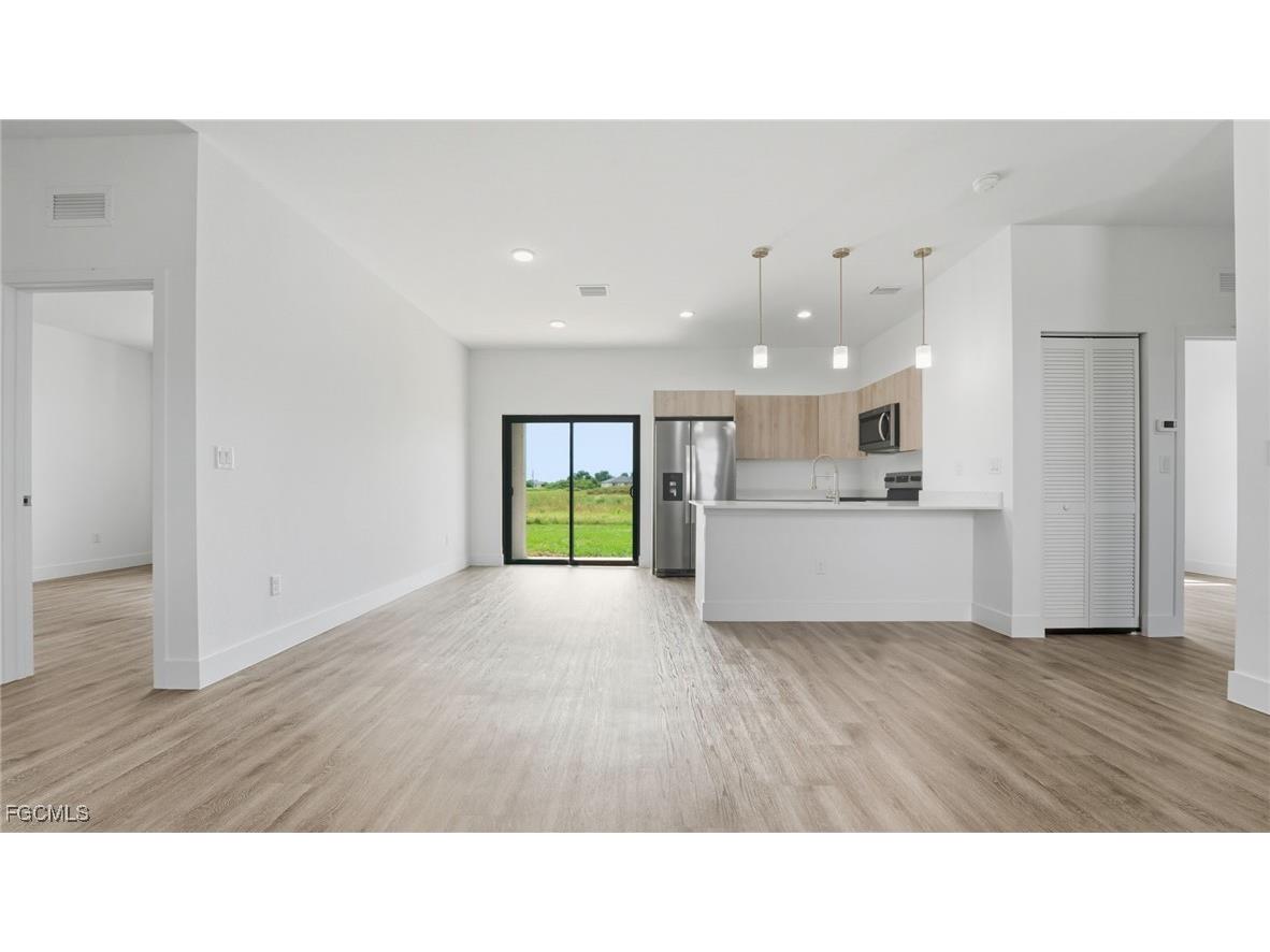 7010 S Rich Court Labelle FL 33935 2025015140 image5