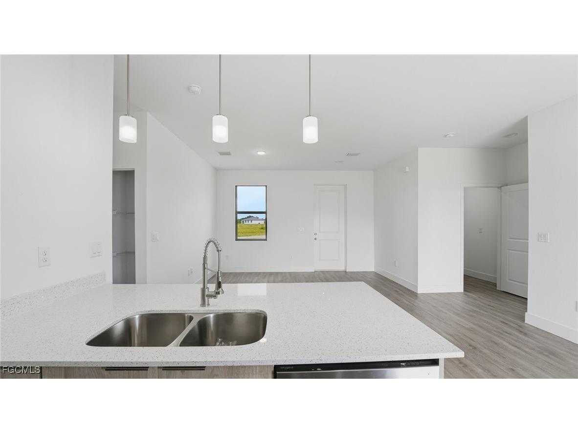 7010 S Rich Court Labelle FL 33935 2025015140 image7