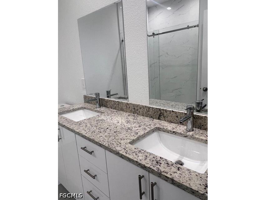 7012 Jolly Circle Labelle FL 33935 2026016334 image8