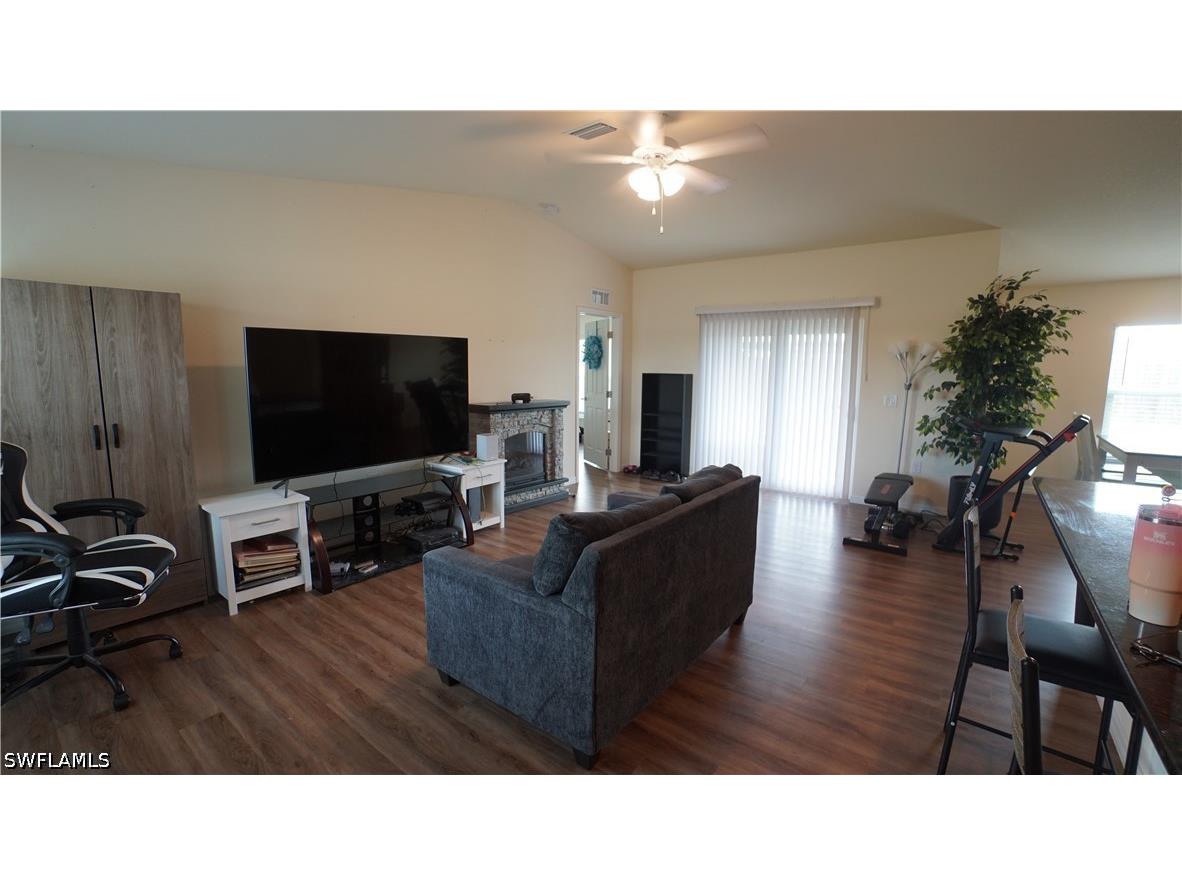 7012 Ramrod Circle Labelle FL 33935 226024179 image3
