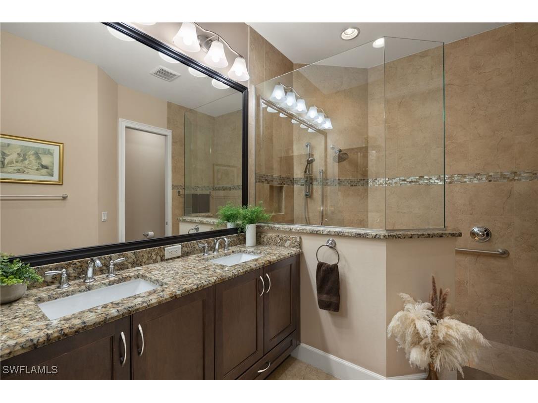 7014 Dominica Drive Naples FL 34113 226003349 image17