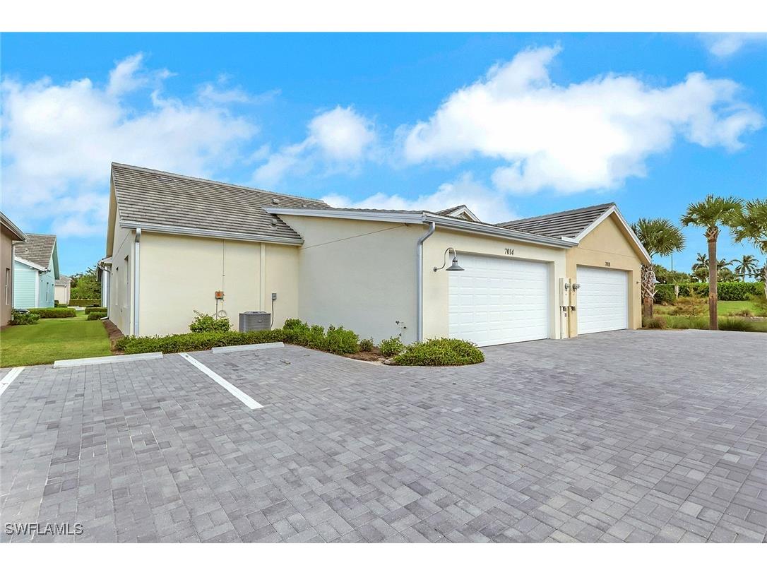 7014 Saona Court Naples FL 34113 225076803 image24