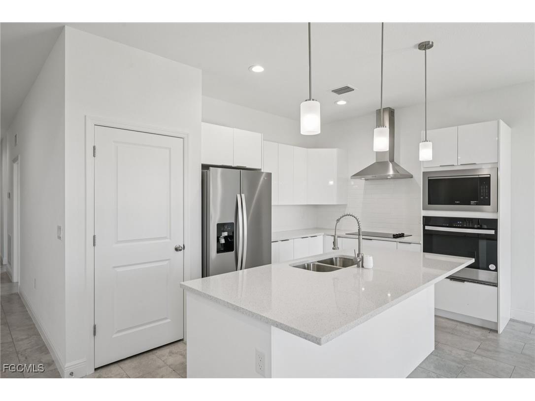 7015 Jolly Circle Labelle FL 33935 2025011427 image12