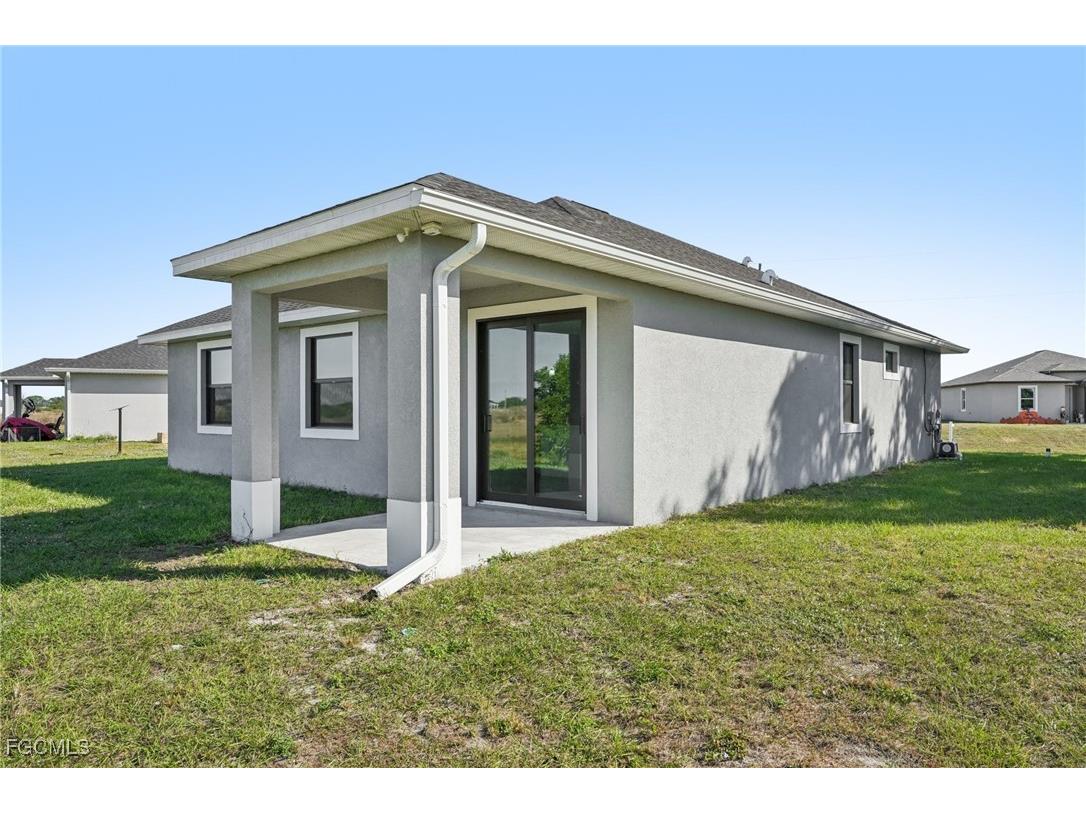 7015 Jolly Circle Labelle FL 33935 2025011427 image29