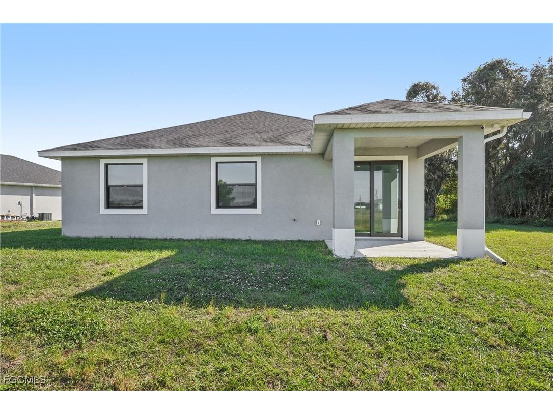 7015 Jolly Circle Labelle FL 33935 2025011427 image30