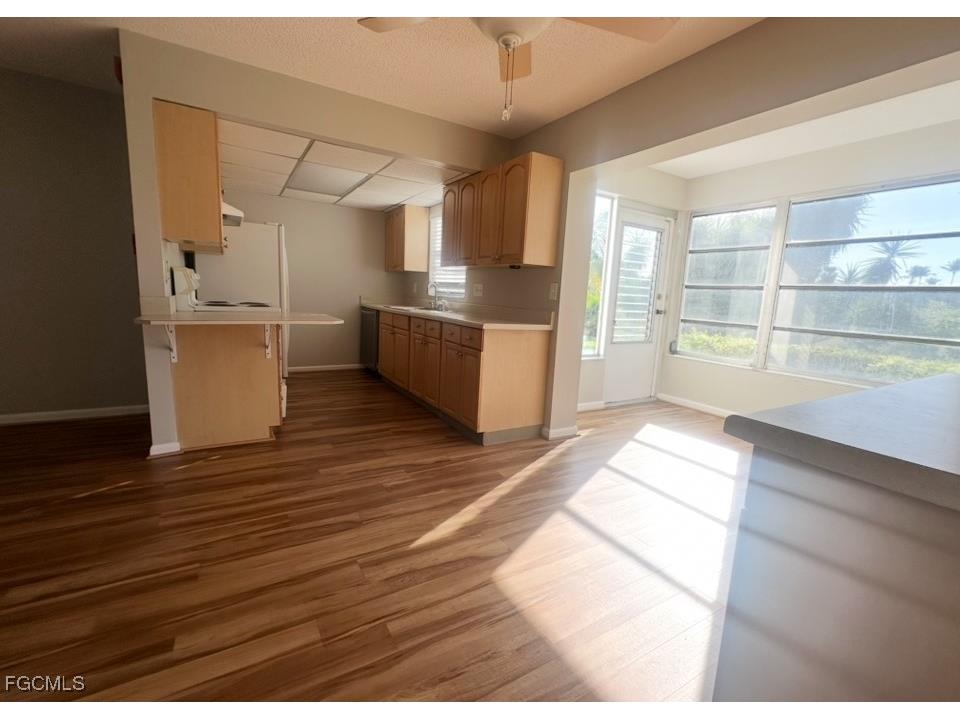 7019 Cedarhurst Drive #9B Fort Myers FL 33919 2025000278 image7