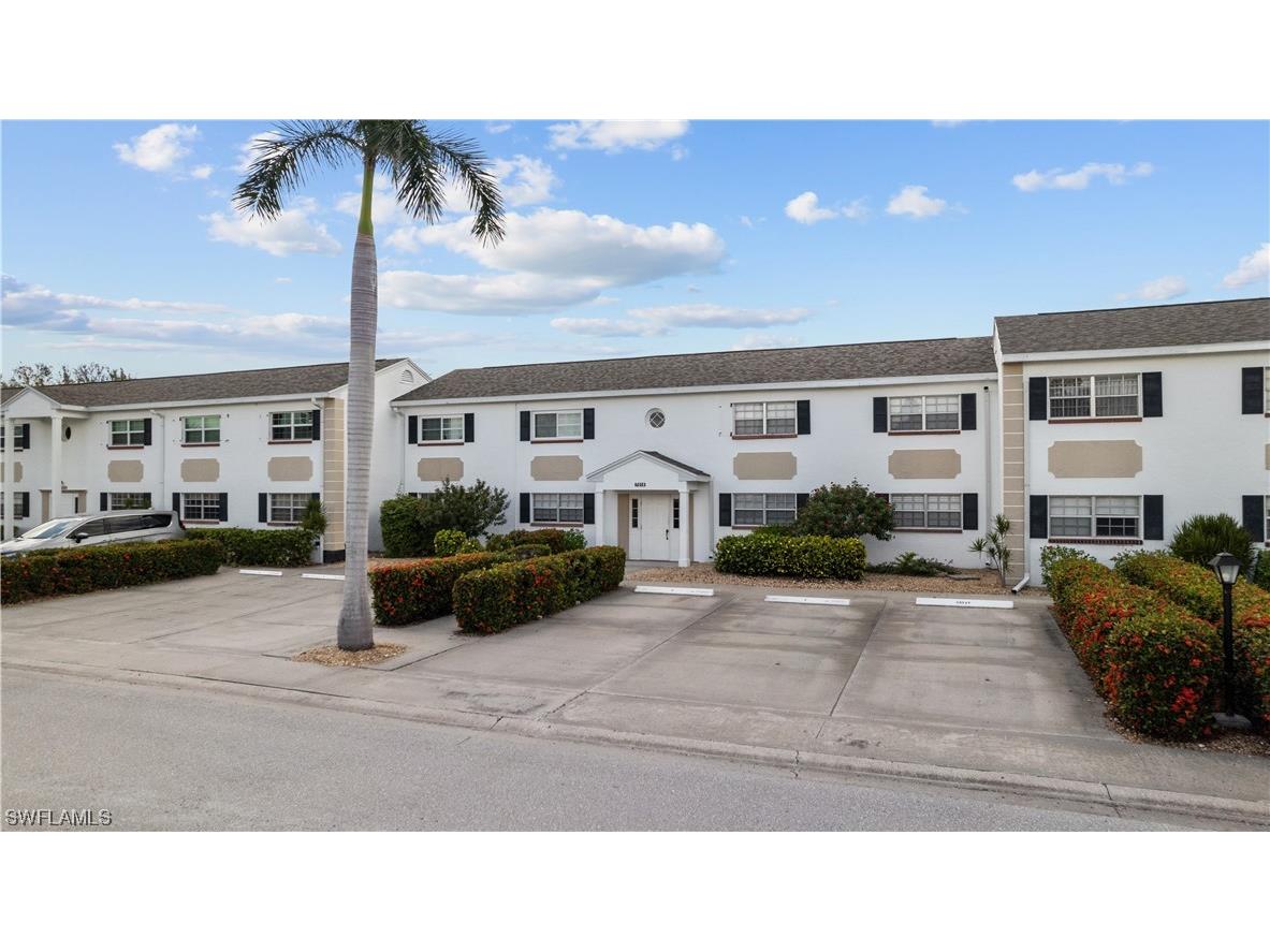 7019 Cedarhurst Drive #9B Fort Myers FL 33919 223059912 image1