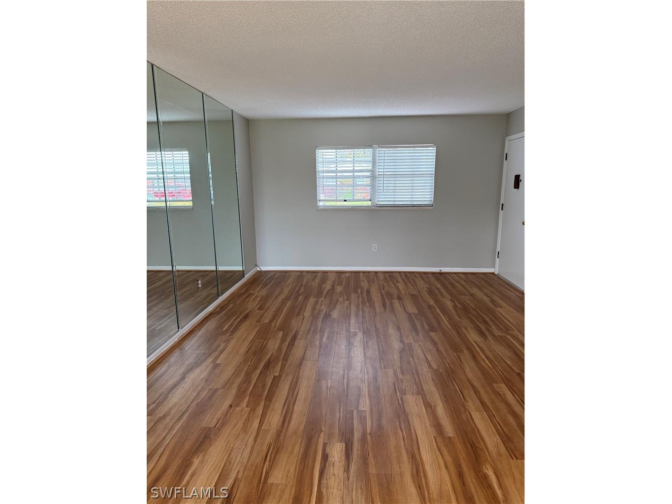 7019 Cedarhurst Drive #9B Fort Myers FL 33919 226011139 image3