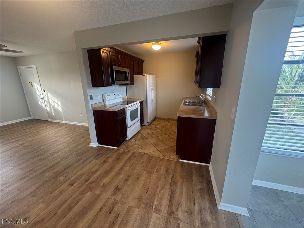 7019 Cedarhurst Drive #9D Fort Myers FL 33919 2025020825 image5