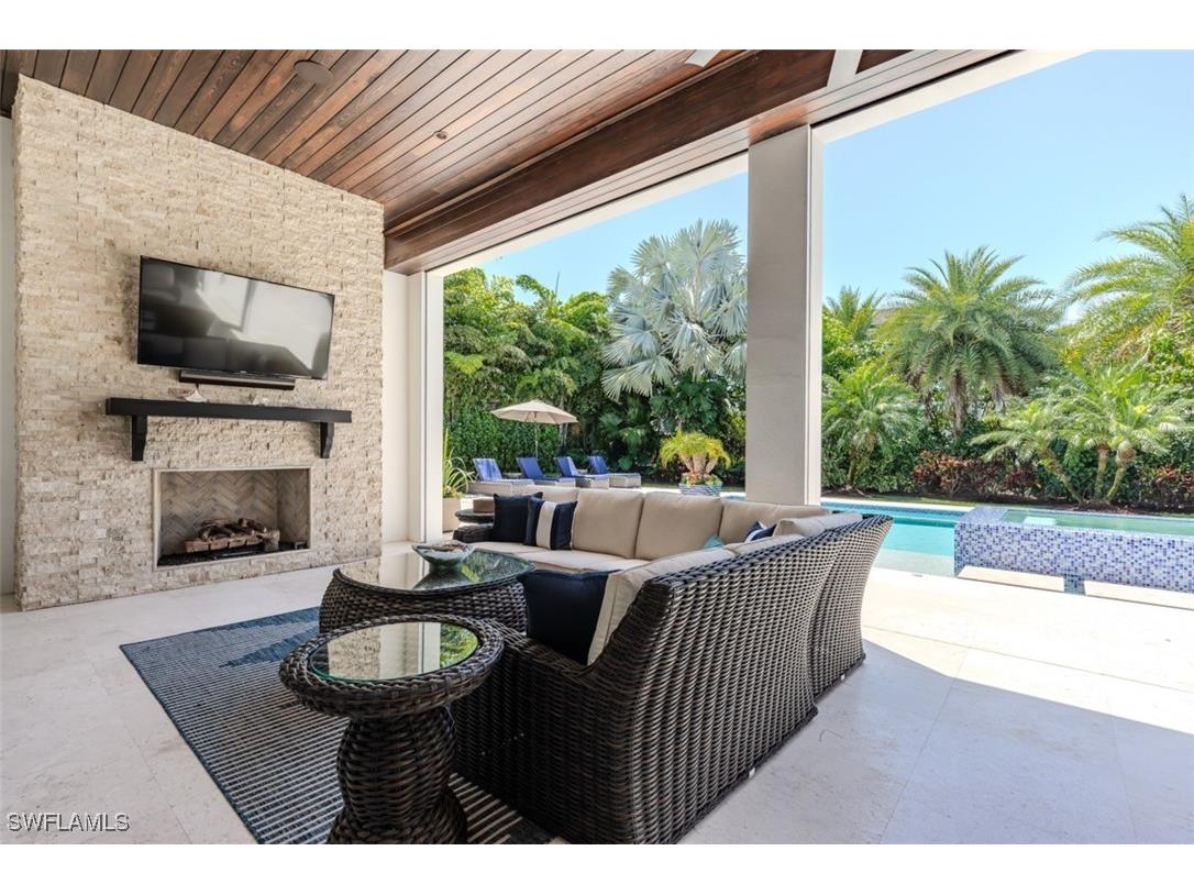 702 Bobwhite Lane Naples FL 34108 225036920 image34