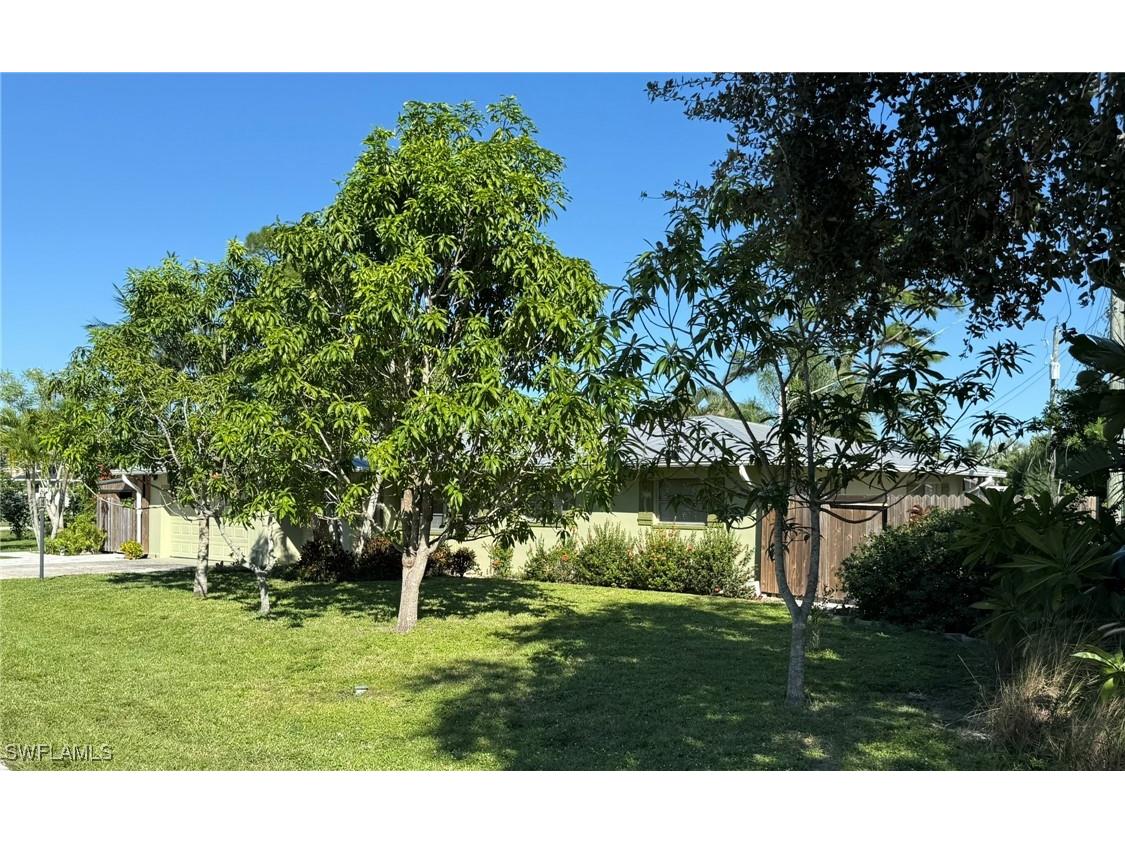 702 E Valley Drive Bonita Springs FL 34134 225074842 image36