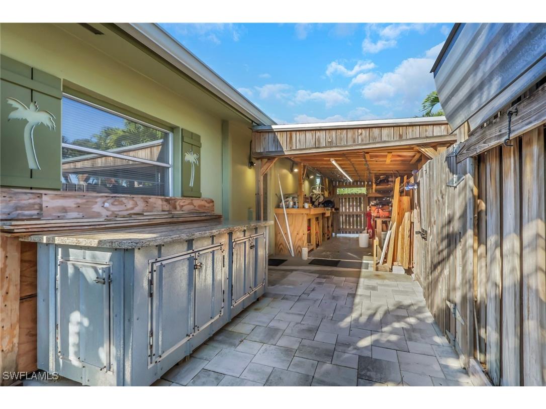 702 E Valley Drive Bonita Springs FL 34134 225074842 image40