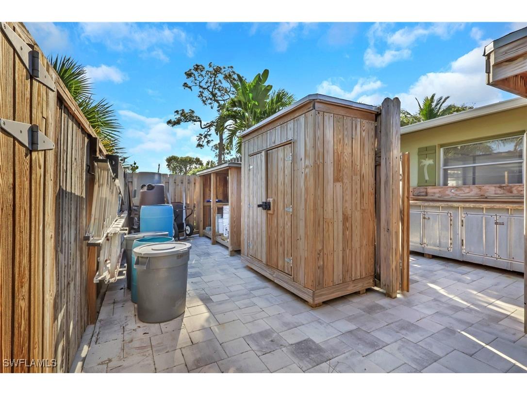 702 E Valley Drive Bonita Springs FL 34134 225074842 image41