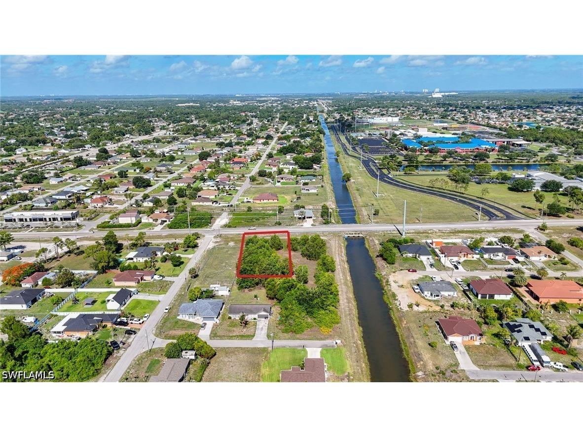 702 Gunnery Road N Lehigh Acres FL 33971 226021233 image3