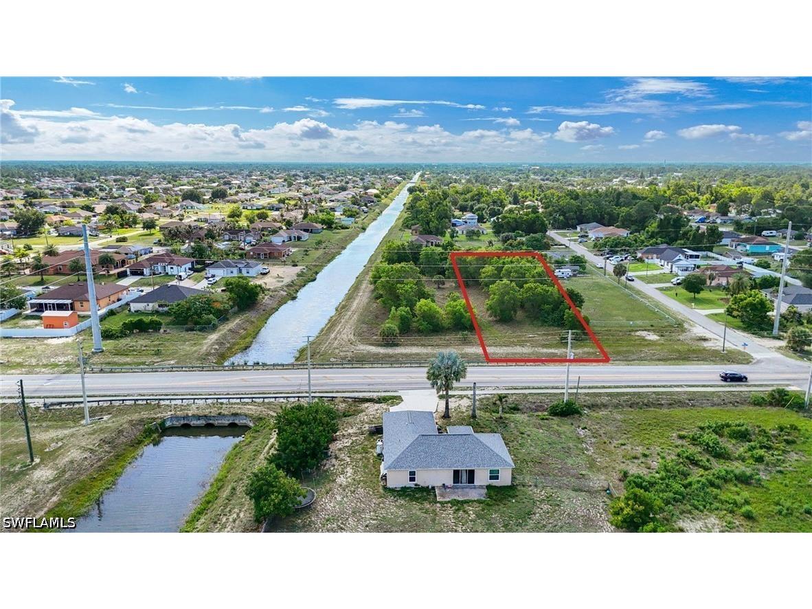 702 Gunnery Road N Lehigh Acres FL 33971 226021233 image4